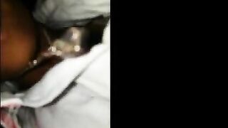 मसाज सेंटर वाली लड़की की चुदाई