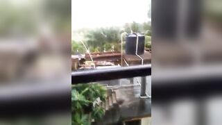 छत पर चुदी देसी भाभी
