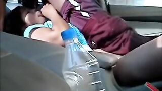 भाभी चुद गई कार के अन्दर