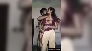मल्लू कपल का चुदाई के पहले का हॉट रोमांस वीडियो