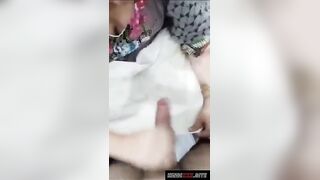 दोस्त की माँ ने लौड़े की तेल मालिश की