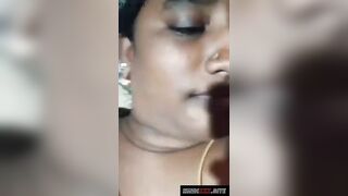 शाम को मद्रासी आंटी की चूत फाड़ दी