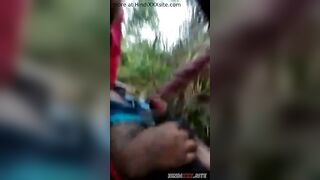 काजल भाभी ने प्रेमी का लंड चूसा खेतों में