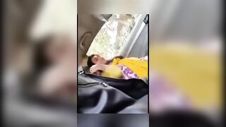 हॉट मुस्लिम गर्ल और बॉयफ्रेंड का कार में चुसाई का एमएमएस