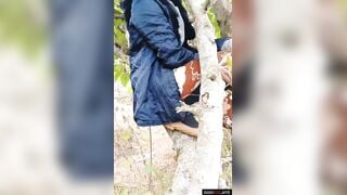 जवान लड़की की पहाड़ी पर चुदाई का सेक्सी देसी वीडियो.