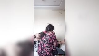 हरियाणा भाभी को बिहारी तबेला वर्कर ने पेला – न्यूड एमएमएस