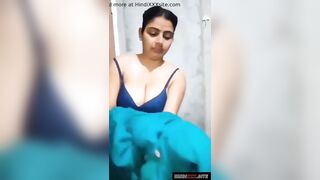 सेल्सगर्ल भाभी का हॉट ब्लोजॉब सेक्स वीडियो