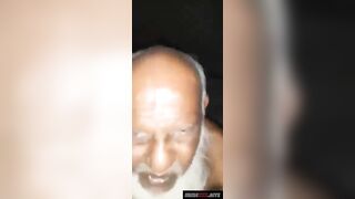 सफ़ेद दाढ़ीवाले बूढ़े ससुर ने बहू चोदी