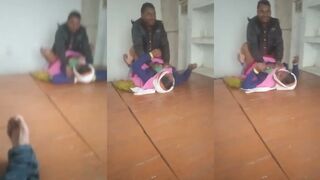 बिहारी सिक्योरिटी गार्ड्स ने कामवाली आंटी चोदी