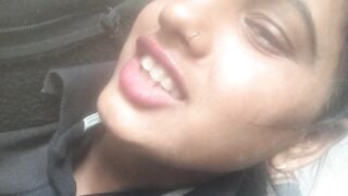 मुरादाबाद की गरम भाभी ने चूत दिखाई