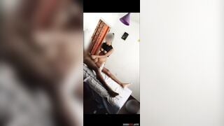 मसाज पार्लर में लंड हिलाती रंडी का सीक्रेट एमएमएस