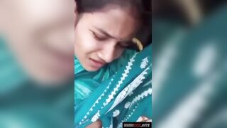 कुंवारी कॉलेज गर्ल को बोटवाले ने चोद के बूब्स पर माल छोड़ा