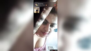 पंजाबी जट्टी भाभी का लाइव स्नेपचेट बूब्स प्रेसिंस वीडियो