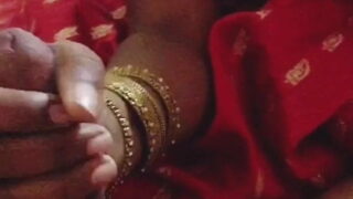 देसी कपल के हॉट हनीमून सेक्स का वीडियो