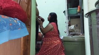 स्टोर रूम में चोदते हुए हिंदी देवर भाभी का वीडियो